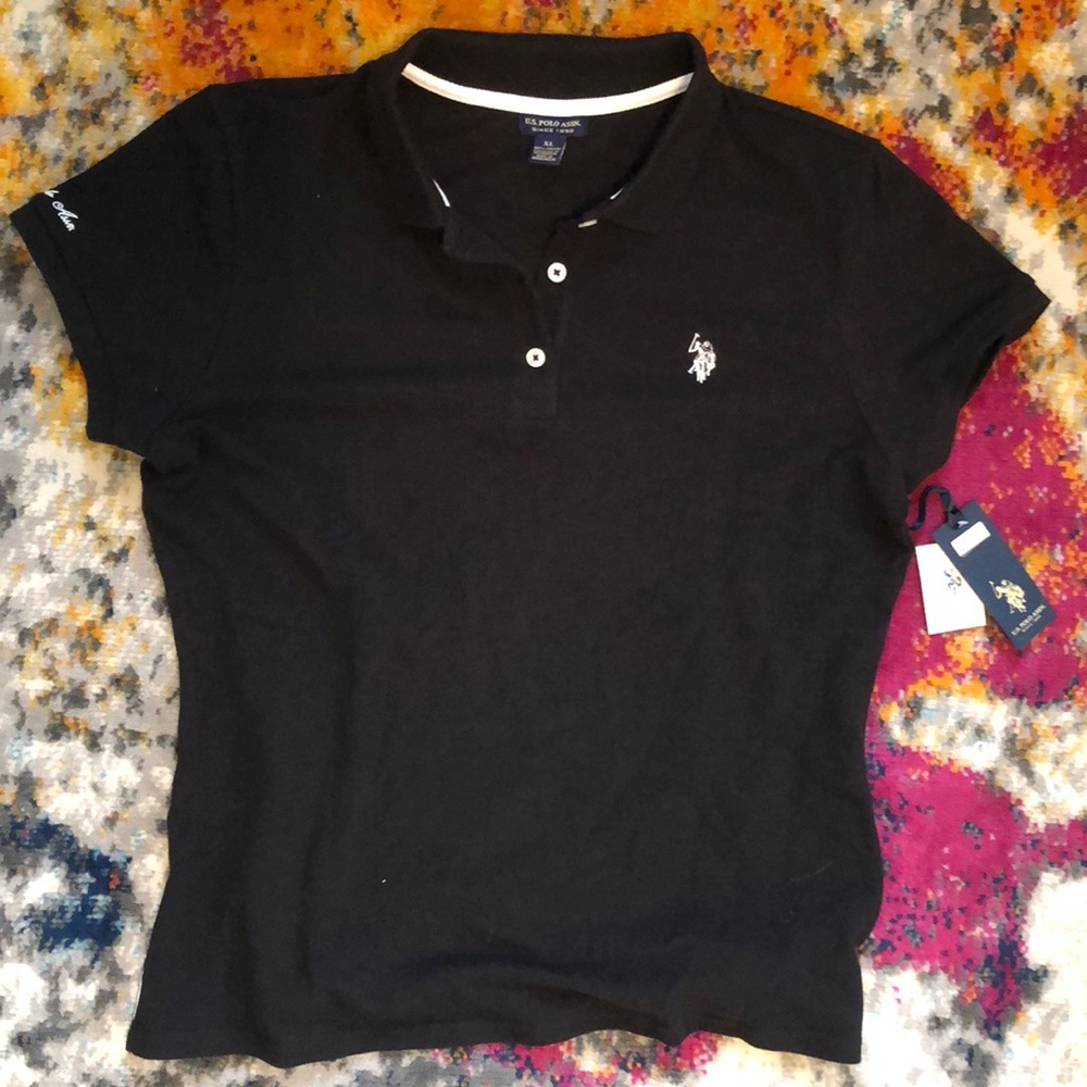 Polo 👚 black T-shirt